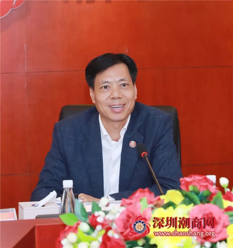 常务副会长兼秘书长黄梓琪,副会长洪汉忠,郭澍楠,吴小怡,郭泽林,曾铿